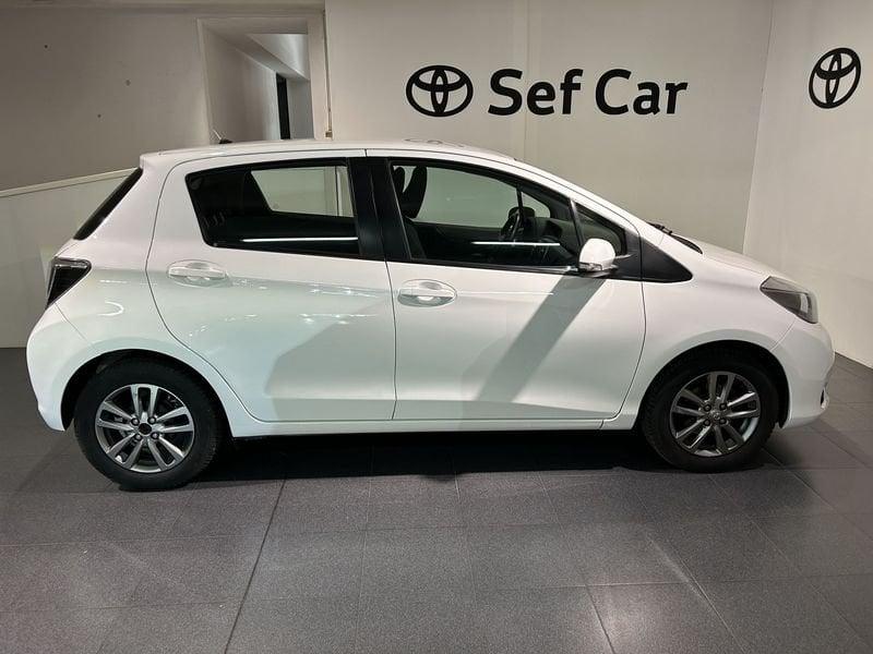 Toyota Yaris Yaris 1.0 5 porte Lounge X NEOPATENTATI