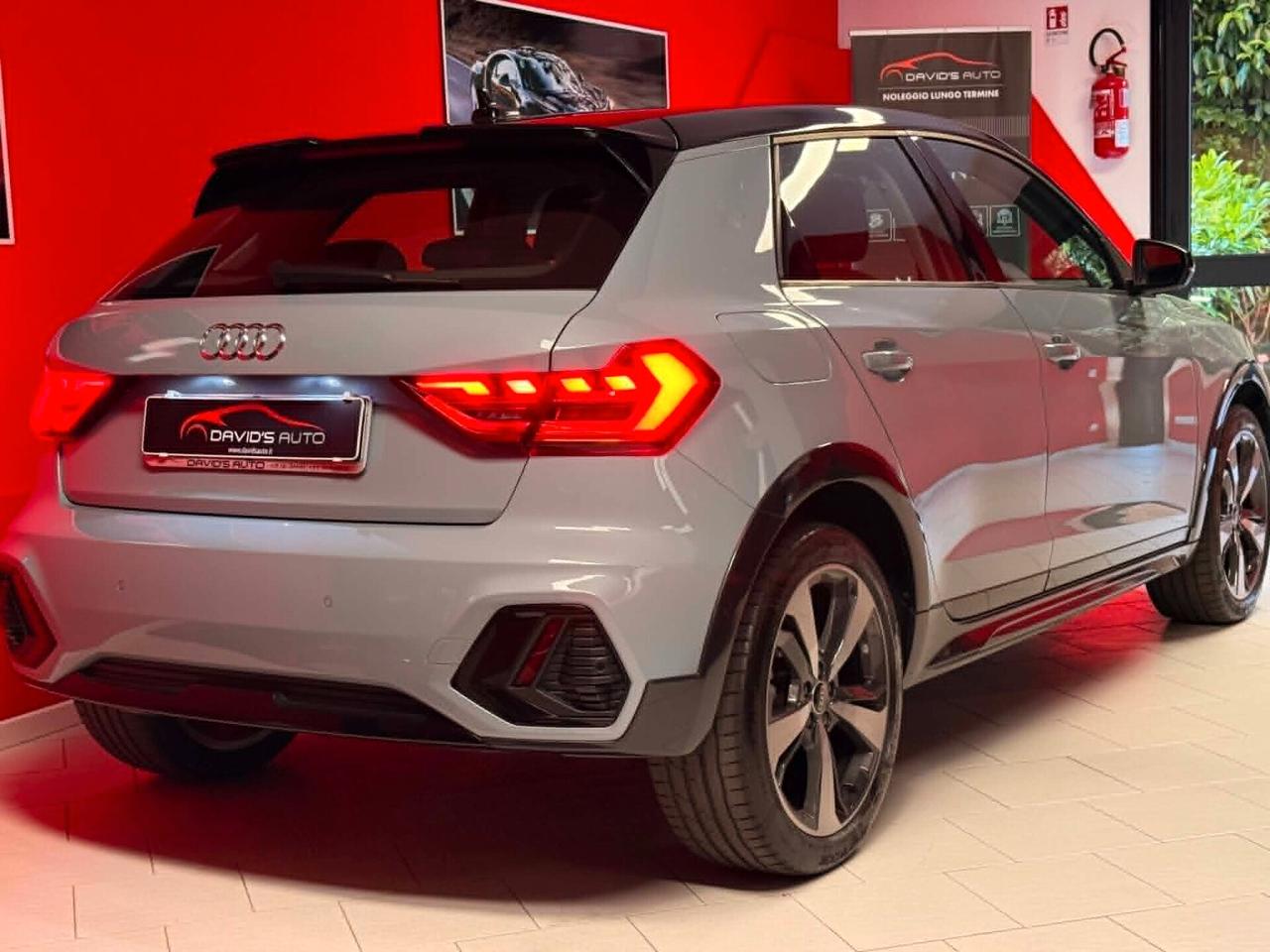 Audi A1 SPB 30 TFSI S tronic Identity Black