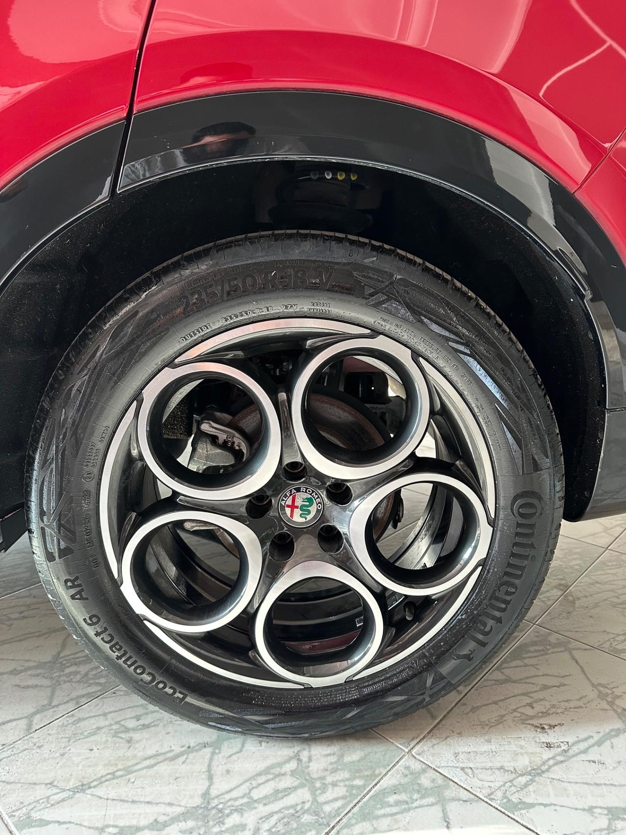 Alfa Romeo Tonale 1.5 160 CV MHEV TCT7 Veloce
