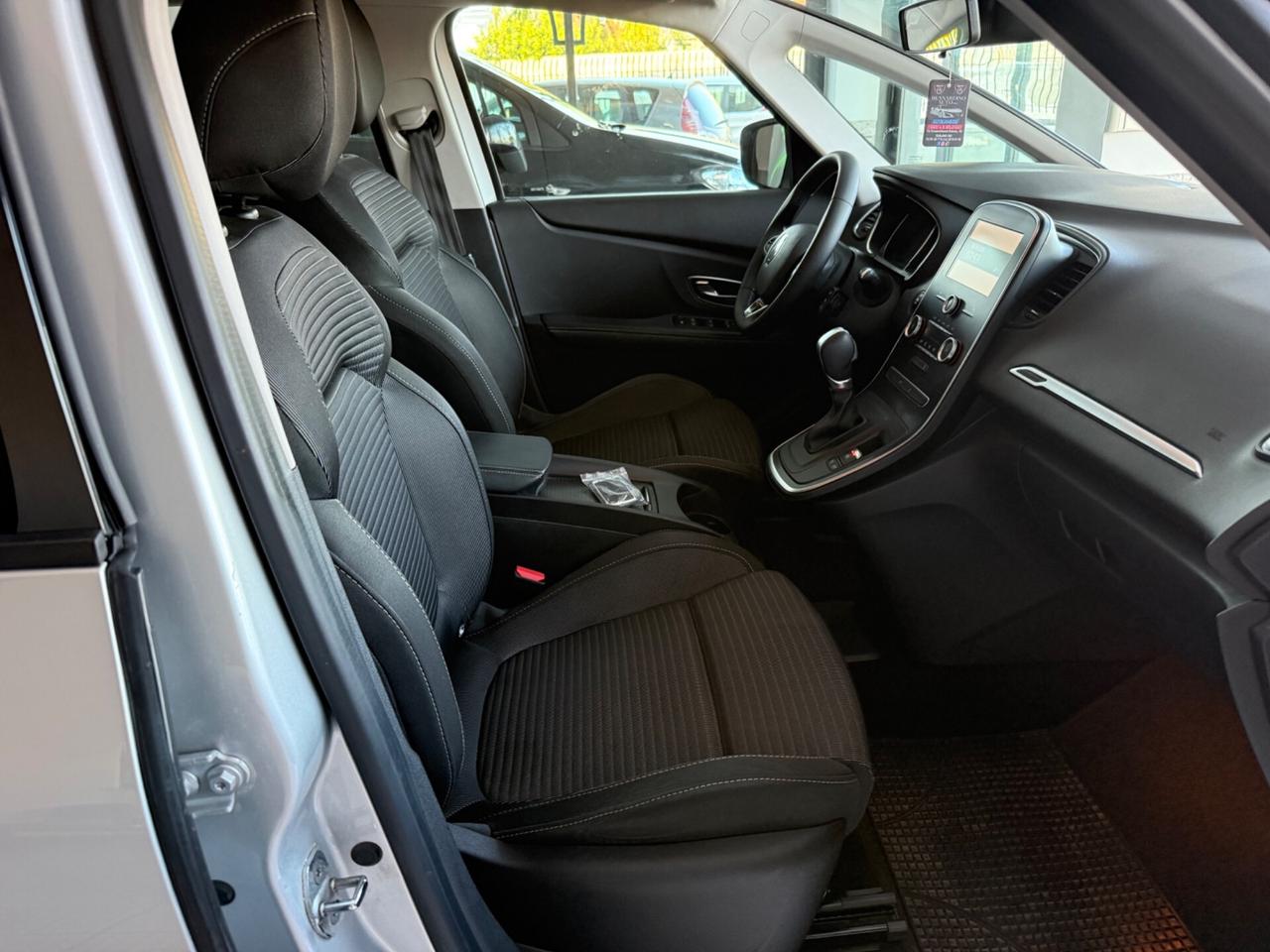 Renault Scenic Scénic dCi 8V 110 CV EDC Energy Sport Edition2