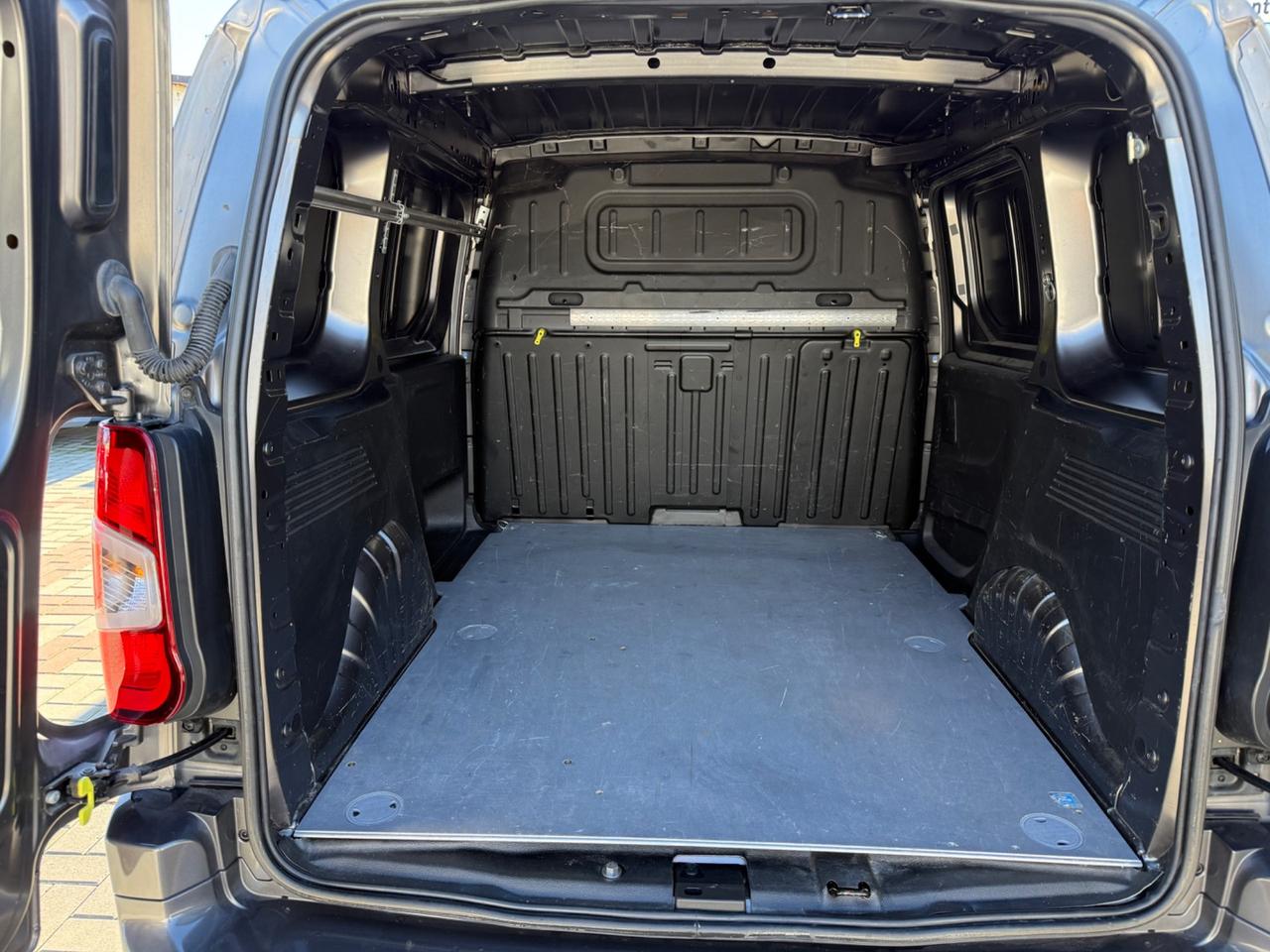 Peugeot Partner BlueHDi 130 EAT8 S&S PC 1000Kg Furgone Asphalt