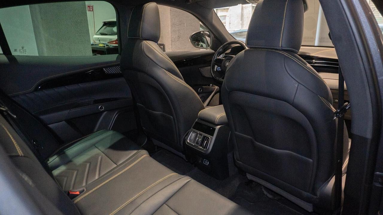 Maserati Grecale MHEV 330 CV AWD Modena