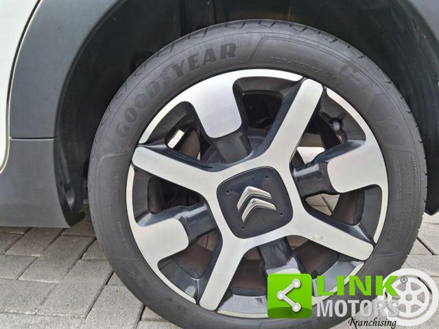 CITROEN C3 PureTech Shine GARANZIA INCLUSA