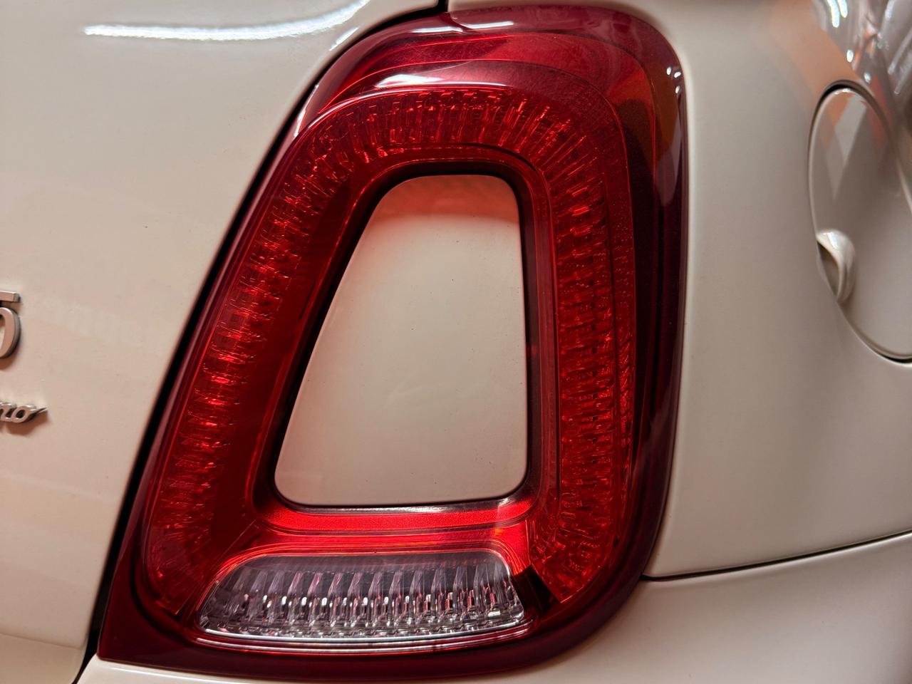 Abarth 595 con 165 CV Turismo 45.000 km