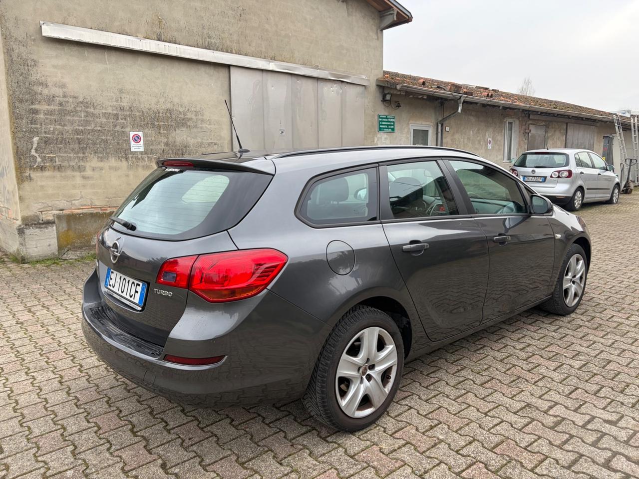 Opel Astra 1.4 Turbo 140CV AUTO NUOVISSIMA