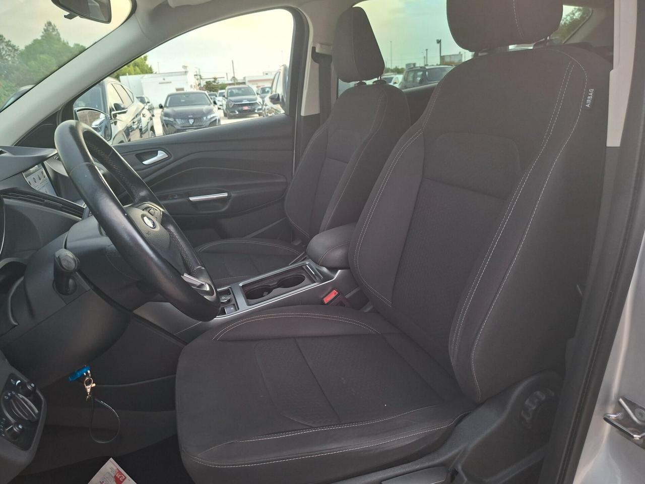 Ford Kuga 2.0 TDCI 120 CV Titanium*NAVI*LED*CRUISE