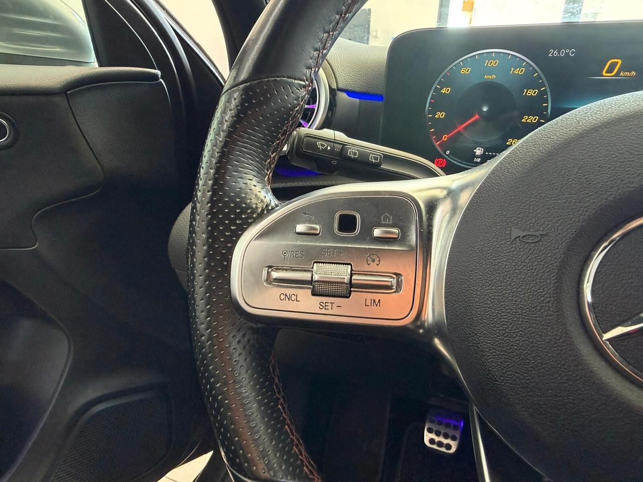 Mercedes-benz A 200 d Premium