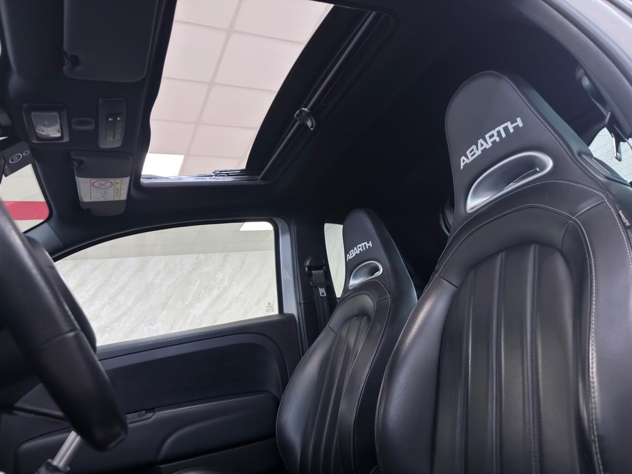 Abarth 595 1.4 Turbo T-Jet 165 CV Turismo