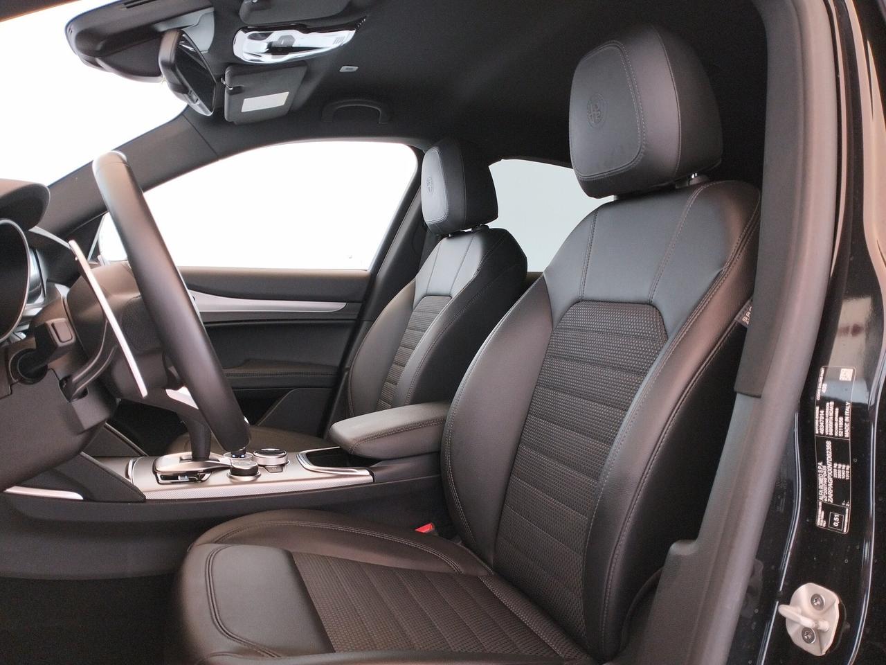 Alfa Romeo Stelvio 2.2 Turbodiesel 160 CV AT8 RWD Super Business