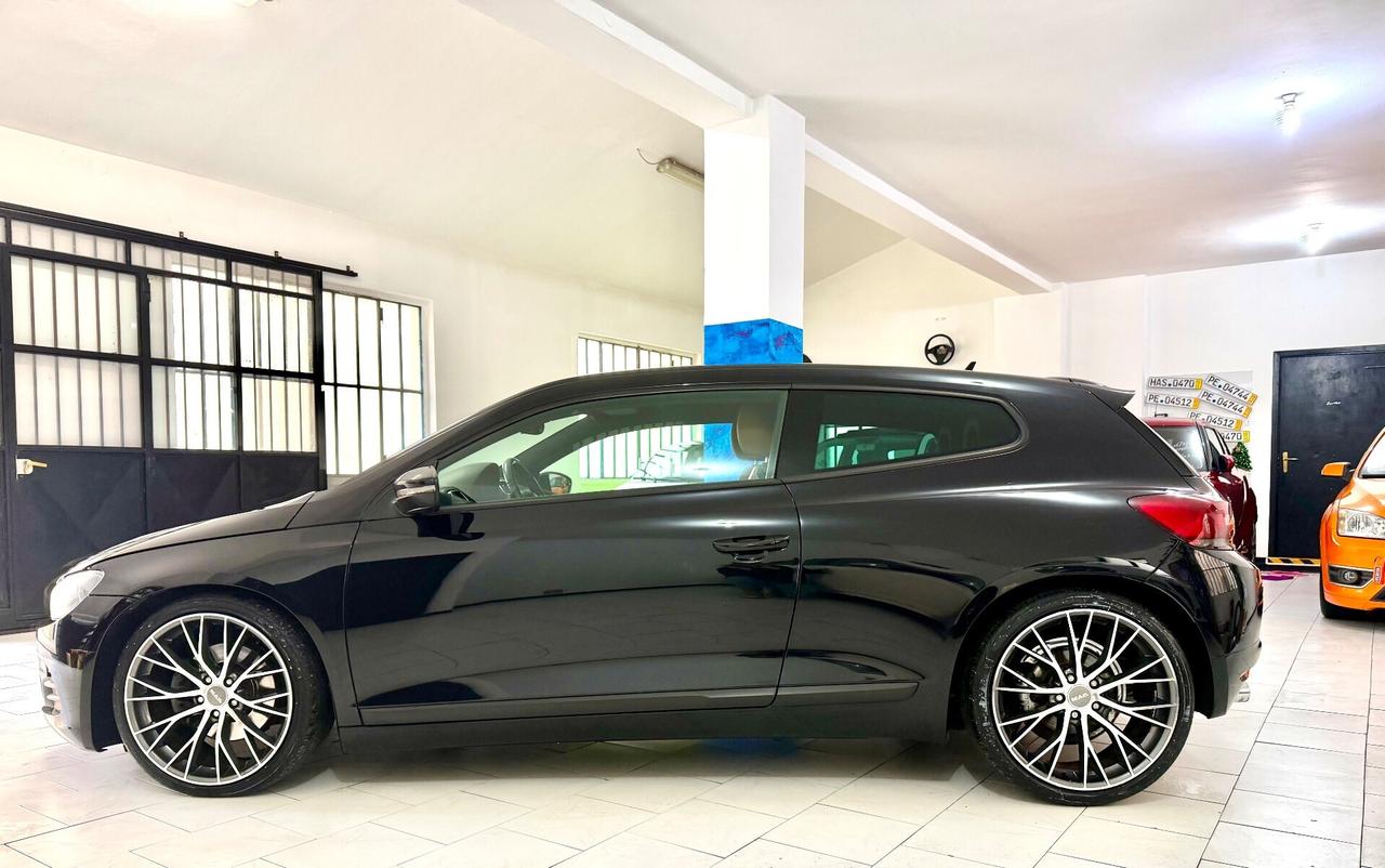 Volkswagen Scirocco 2.0 TFSI DSG 200cv *Prezzo promo*
