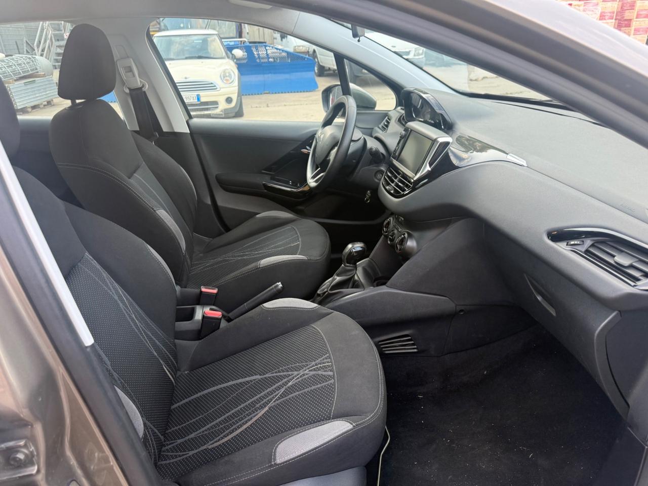 Peugeot 208 1.0 VTi 68 CV 5 porte Active