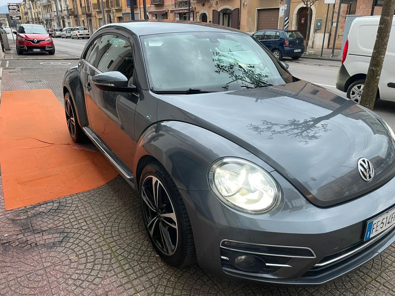 Volkswagen Maggiolino 2.0 TDI H.line 2017