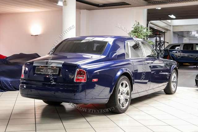 Rolls-Royce Phantom |PICNIC TABLES|21''|UMBRELLAS|REAR FOOTREST|PDC