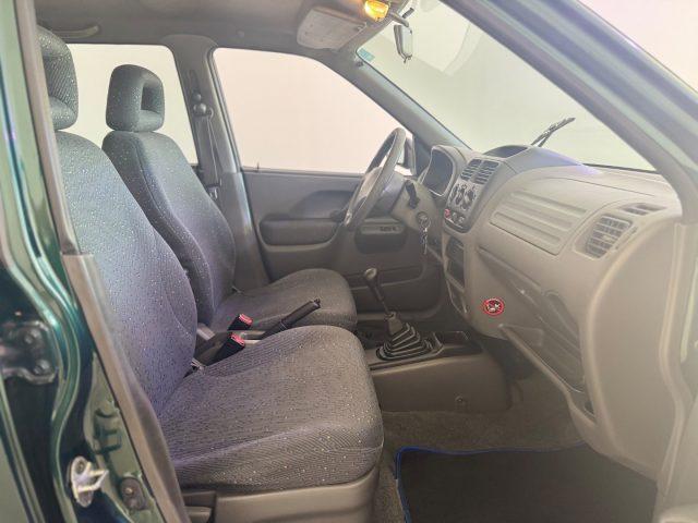 SUZUKI Ignis 1.3i 16V cat 4WD GL