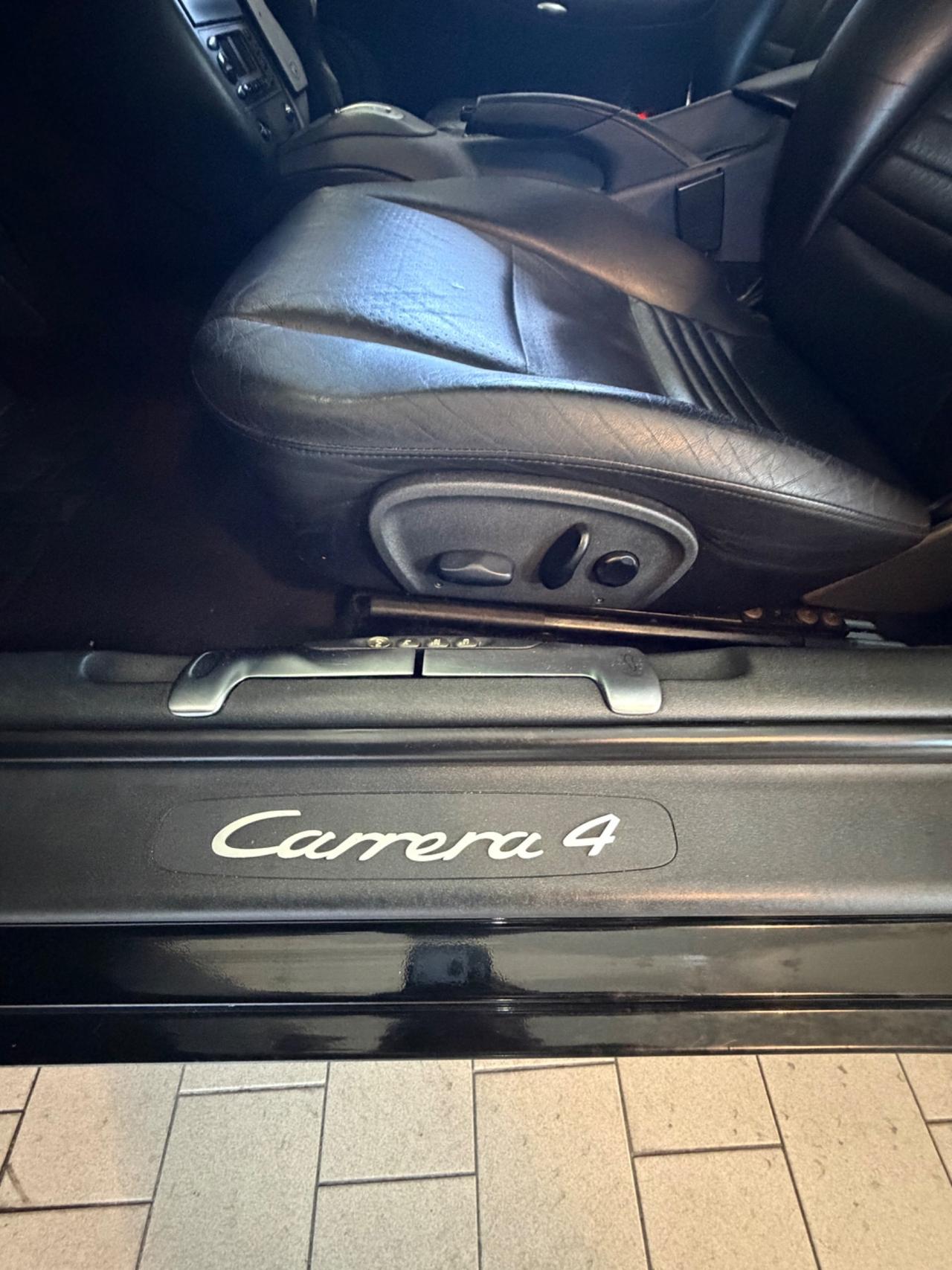 Porsche 911 Carrera 4 cat Coupé motore nuovo