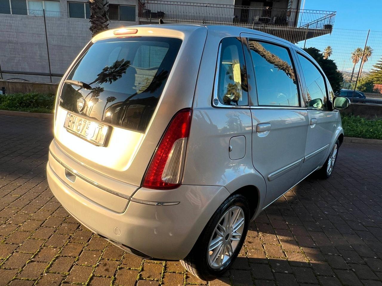 Lancia MUSA 1.3 Mjt 95 CV 5th Avenue