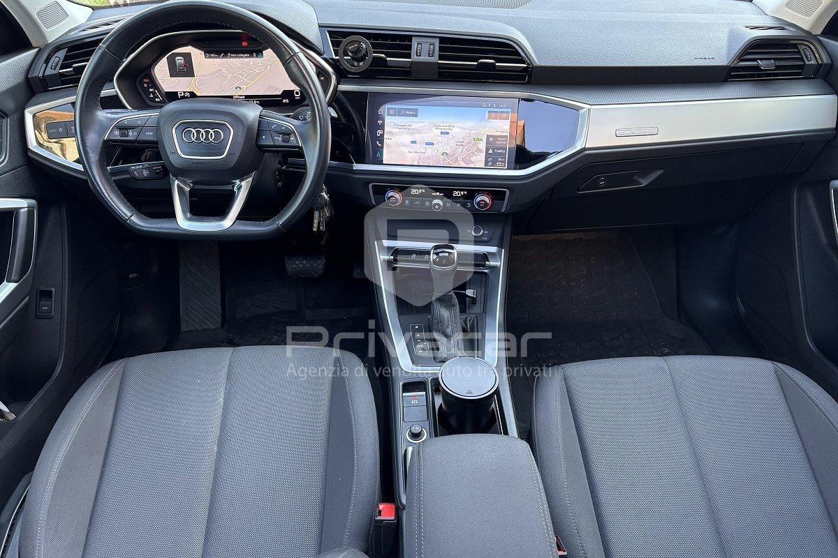 AUDI Q3 40 TFSI quattro S tronic S line edition