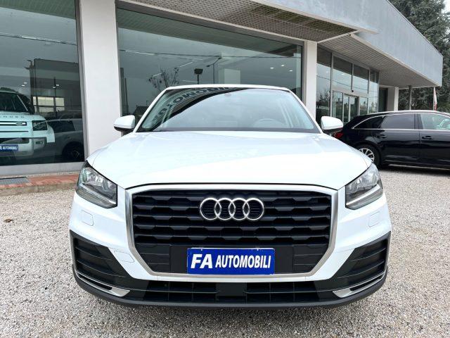 AUDI Q2 1.0 TFSI Business