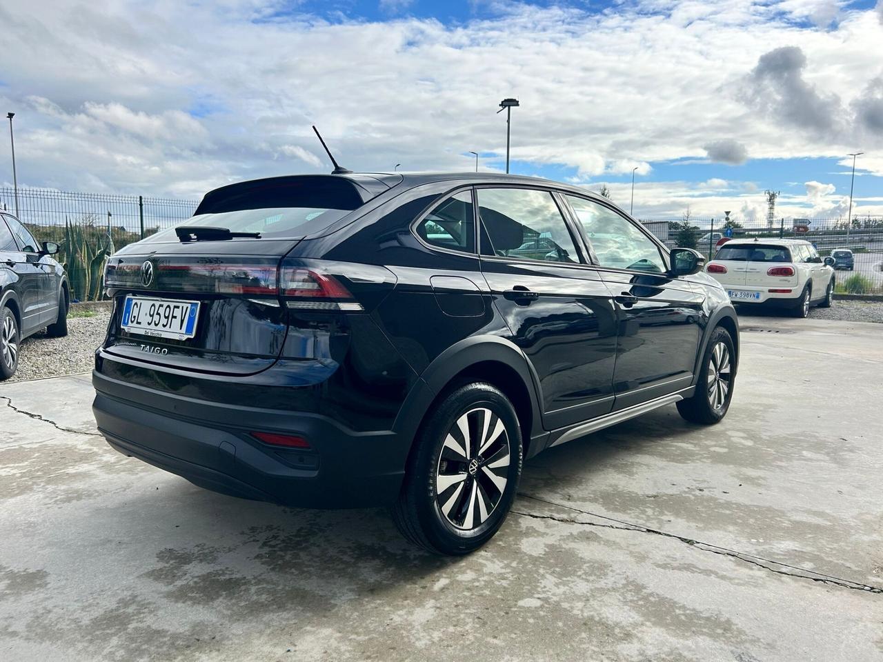 Volkswagen Taigo 1.0 TSI 110 CV R-Line