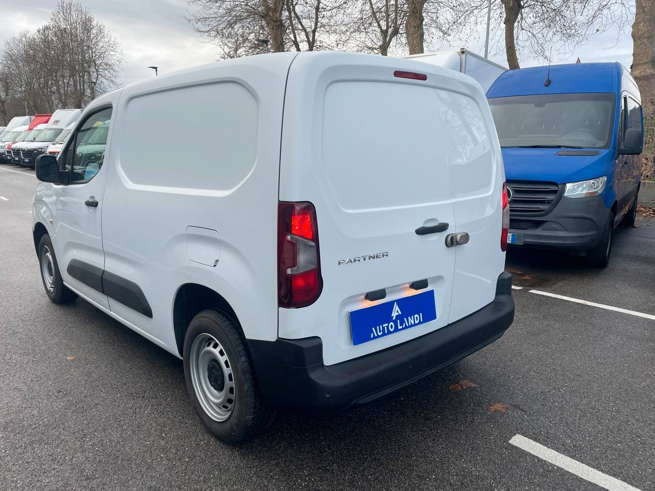 PEUGEOT Partner 1.5 bluehdi 100cv L1 Grip 10q S&S E6d