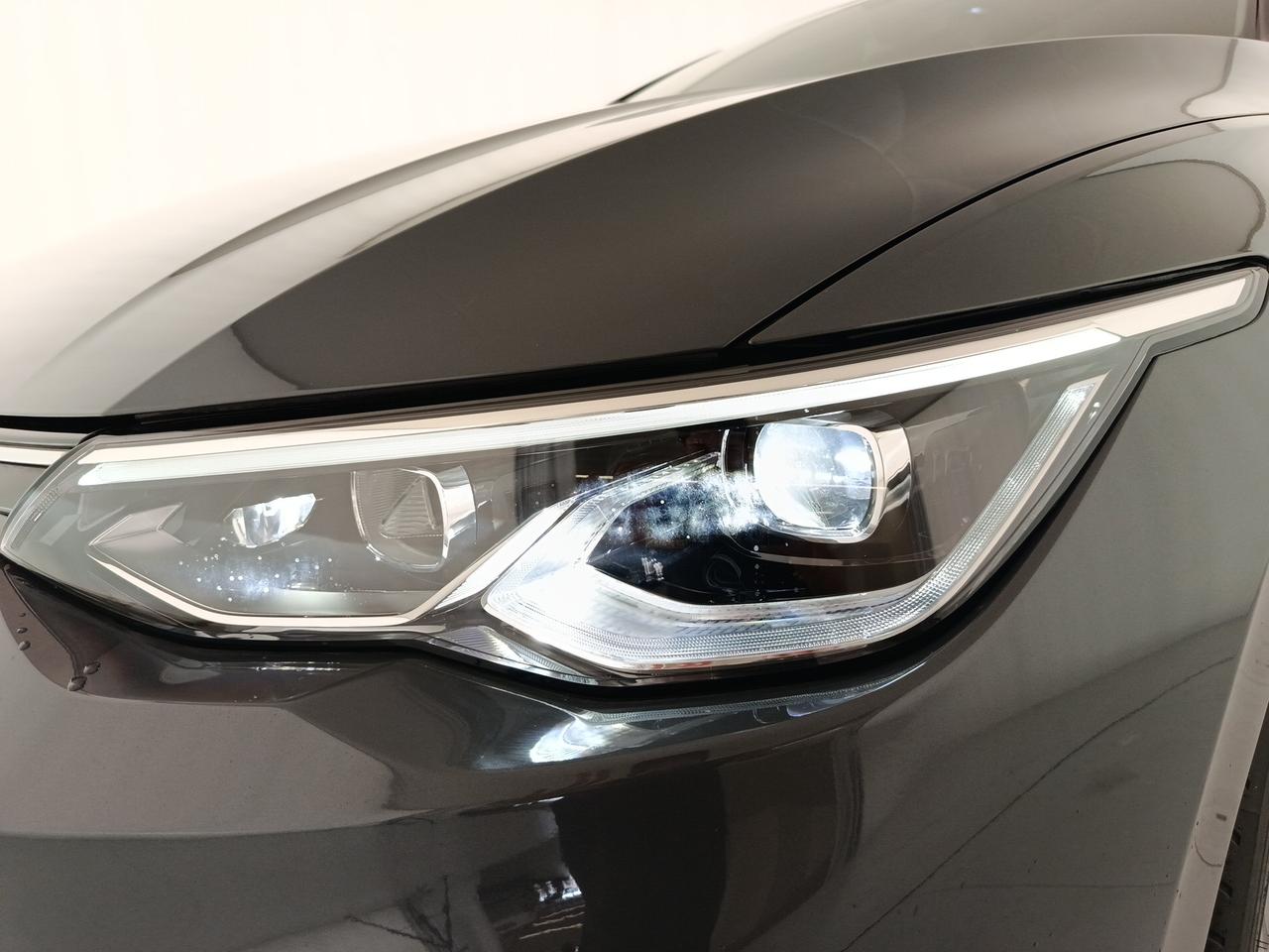 VOLKSWAGEN Golf 8ª serie - Golf Variant 1.0 eTSI EVO DSG Life