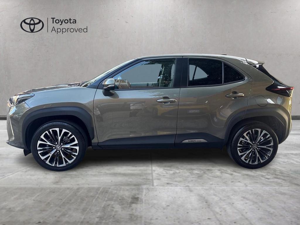 Toyota Yaris Cross 1.5h Lounge fwd 116cv e-cvt