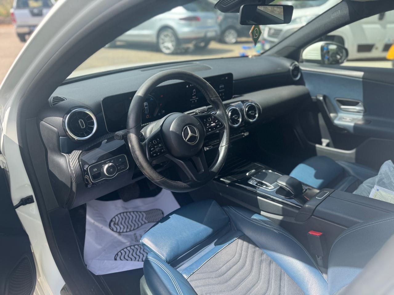 Mercedes-benz A 180 A 180 d Automatic Premium