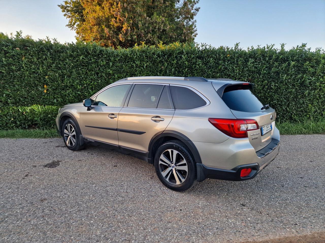 Subaru OUTBACK 2.5 GPL