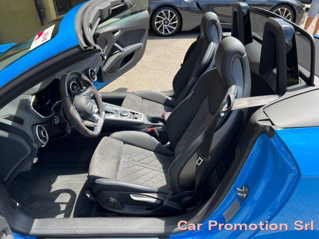 AUDI TT Roadster S-Line S-Tronic