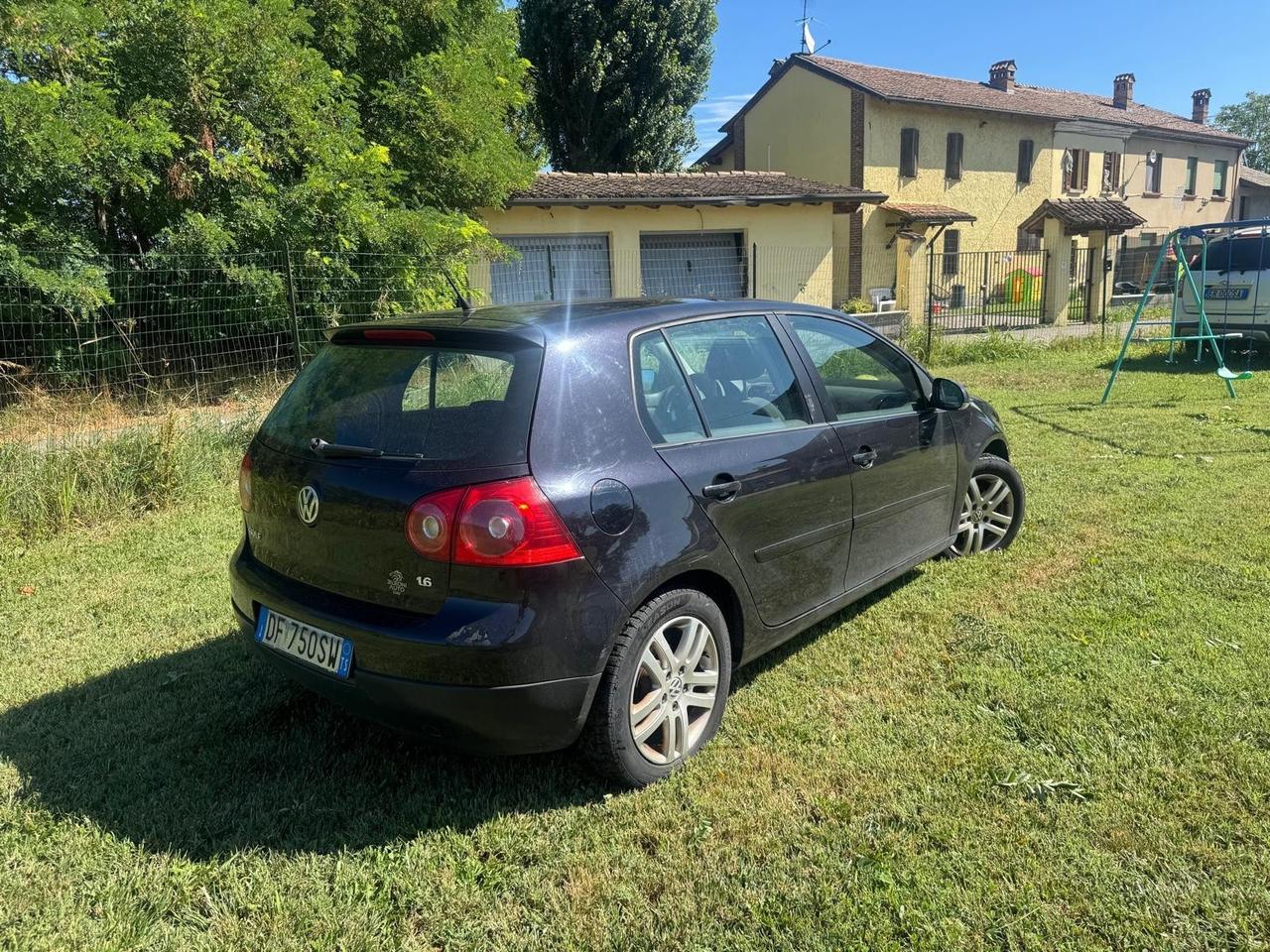 Volkswagen Golf 1.6 16V FSI 5p. Comfortline