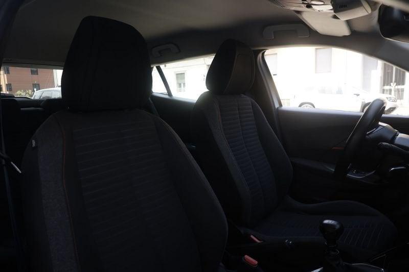 Peugeot 2008 Peugeot 2008 PureTech 130 EAT8 S&S Active Unicoproprietario