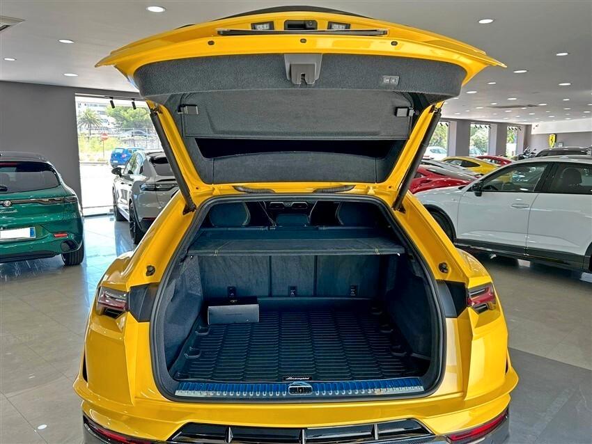 Lamborghini Urus 4.0 Performante