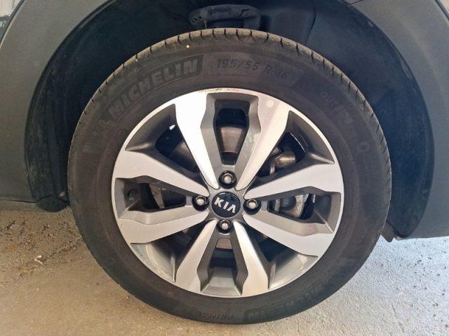 KIA Stonic 1.0 T-GDi 100 CV MHEV iMT Style