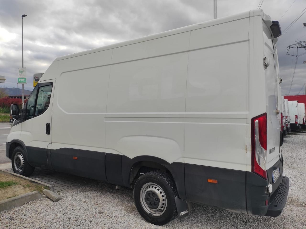 Iveco Daily 33S12 2.3 HPT 116CV Auto Iva Compresa