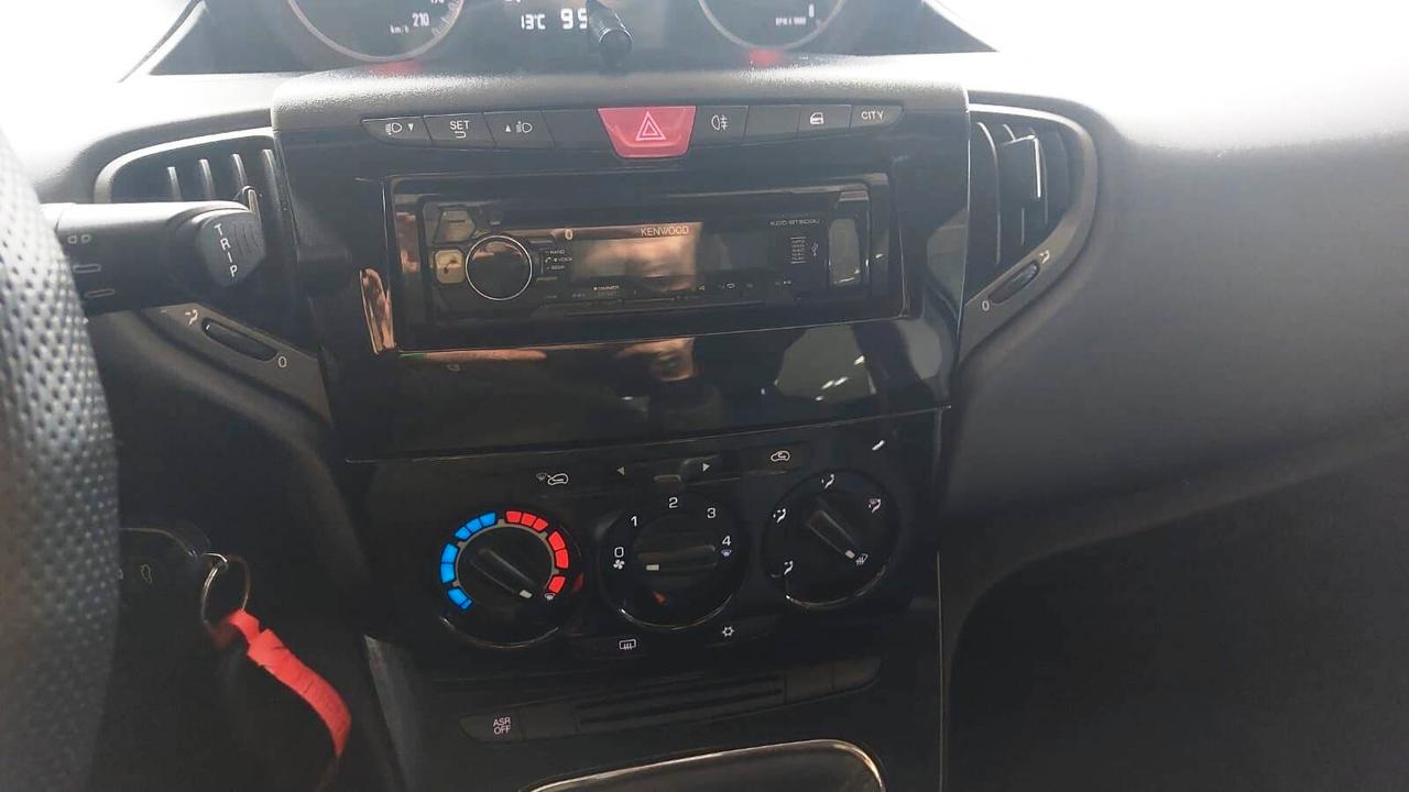 Lancia Ypsilon 1.2 UNICO PROPRIETARIO