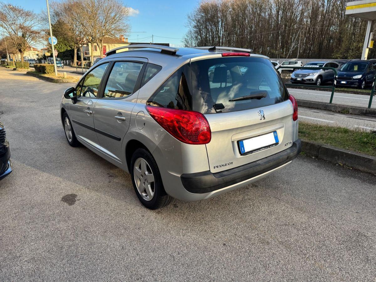 PEUGEOT - 207 SW - 16V VTi 95CV X Line