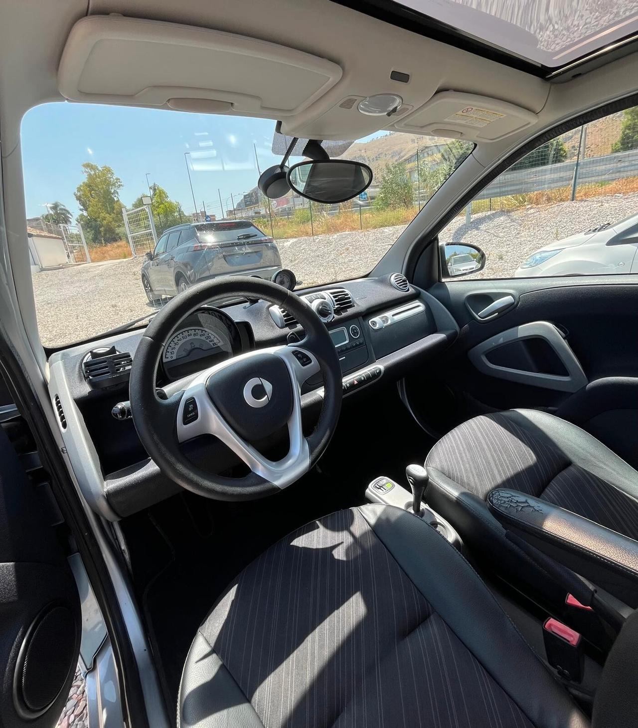 Smart ForTwo 1000 52 kW MHD coupé pulse