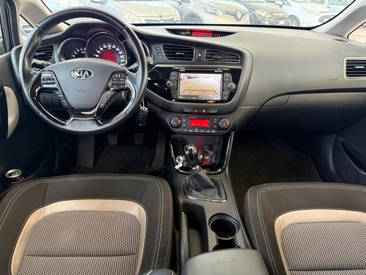 Kia Ceed cee'd 1.6 CRDi 110 CV SUPER PREZZO!!!