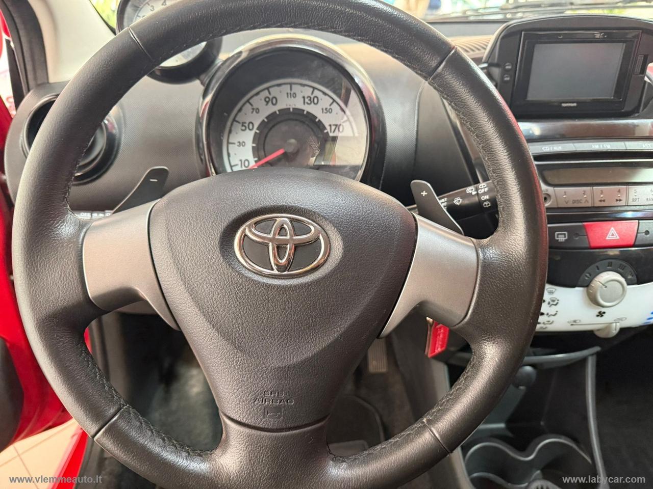 TOYOTA Aygo 1.0 12V VVT-i 5p.Cool Soda Conn.MMT