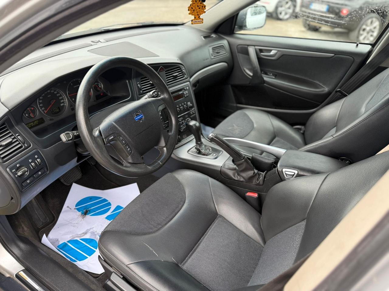 VOLVO XC70 CROSS COUNTRY 2.4 D 2006 12 MESI DI GARANZIA