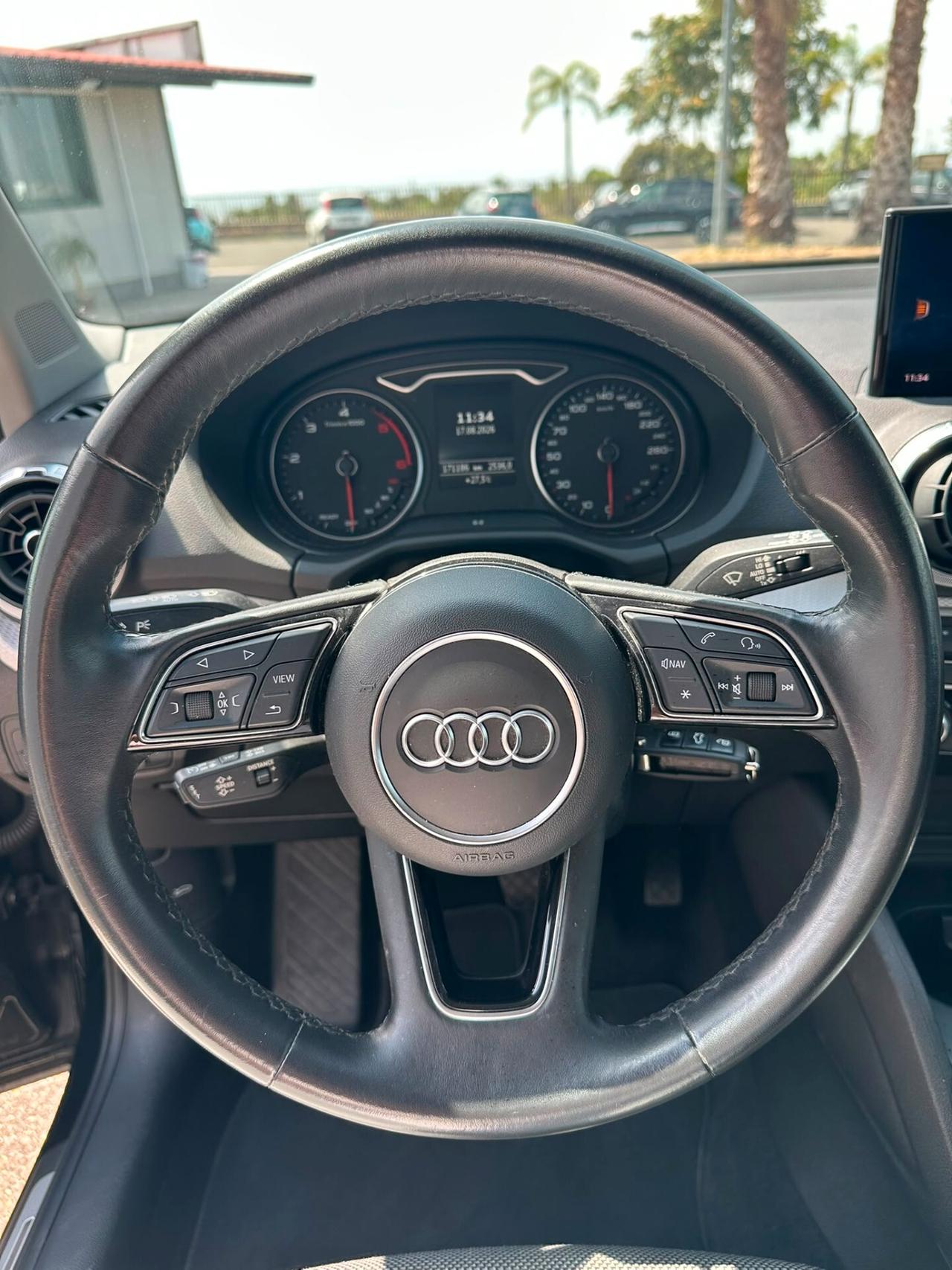 Audi Q2 35 TDI quattro S tronic S line Edition identity black
