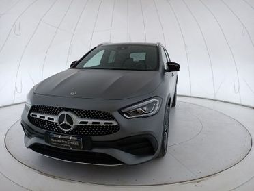 Mercedes-Benz GLA GLA-H247 2020 200 d Premium auto