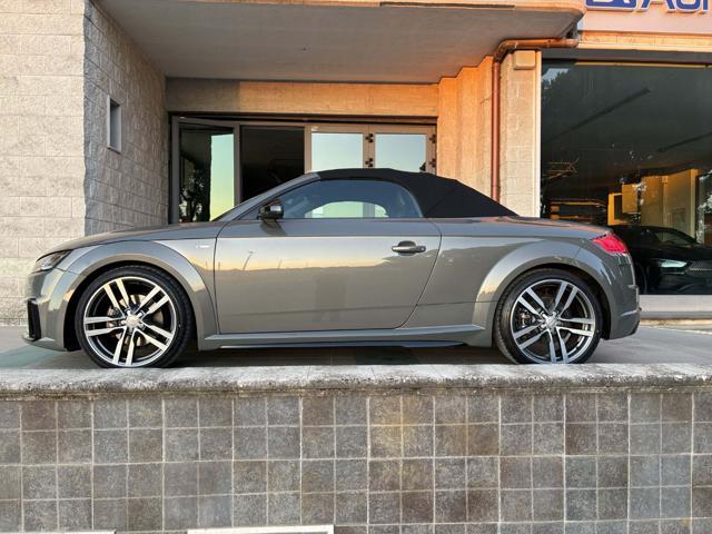 AUDI TT Roadster 40 2.0 TFSI S tronic S line