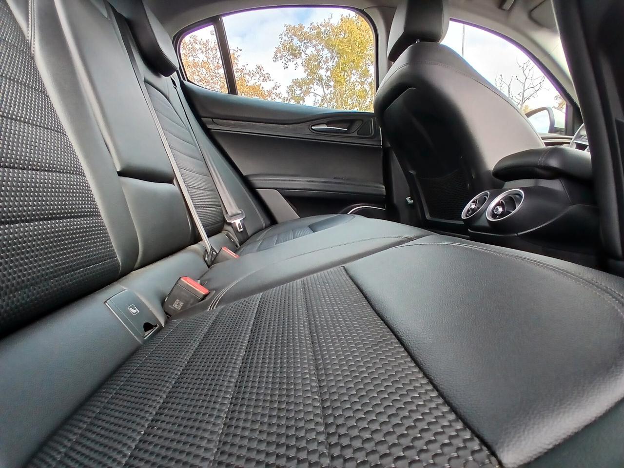 Alfa Romeo Stelvio 2.2 Turbodiesel 210 CV AT8 Q4