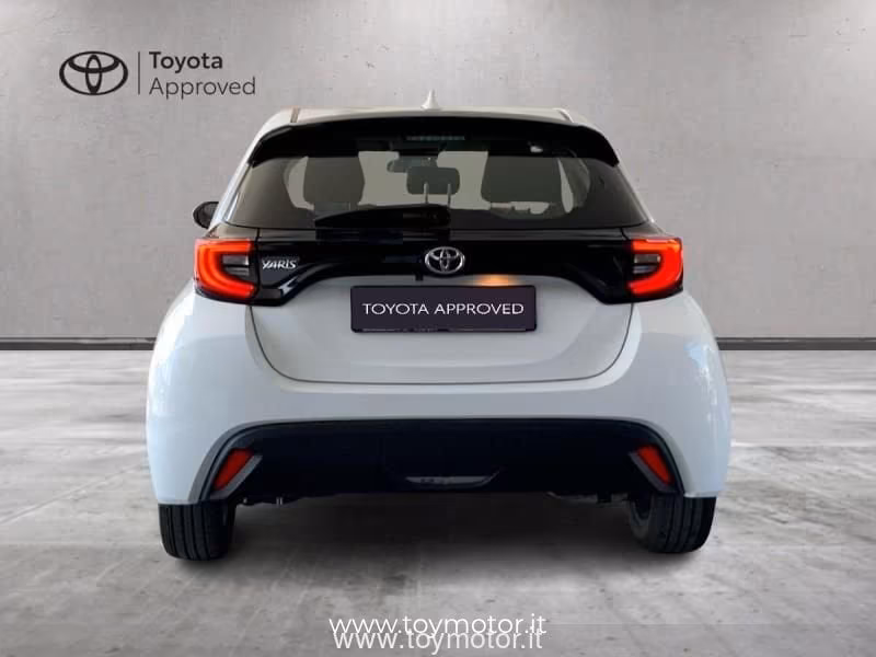 Toyota Yaris 4ª serie 1.5 Hybrid 5 porte Trend