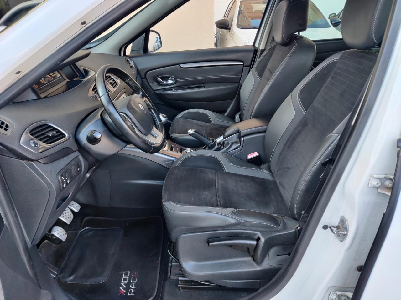 Renault Scénic XMod Cross 1.5 Diesel