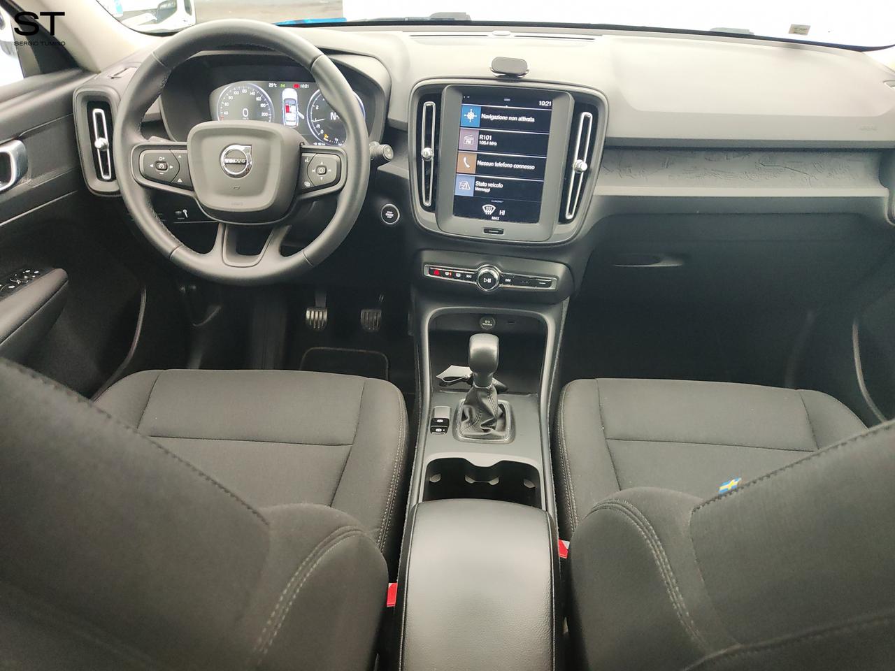 VOLVO XC40 (2017-->) - XC40 T2 Essential