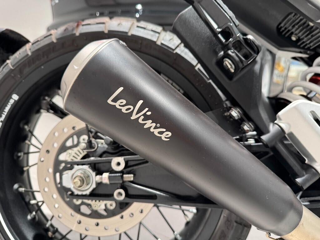 Husqvarna Svartpilen 401 Sport