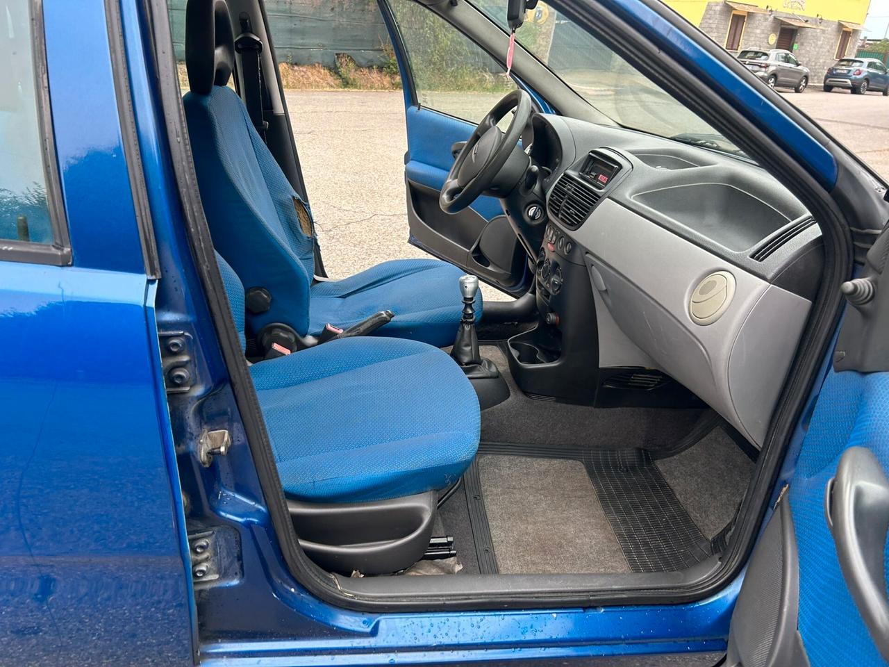 Fiat Punto 1.2i 5 porte 129.000km