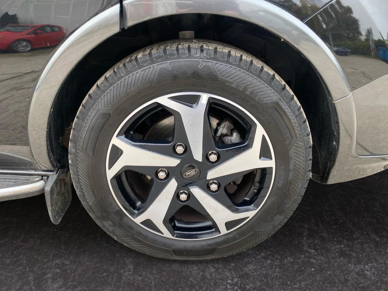 FORD Tourneo Custom 320 2018 - tourneo custom 320 2.0 tdci 185cv